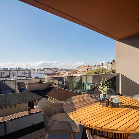 Noovi - With Private Parking Apartament