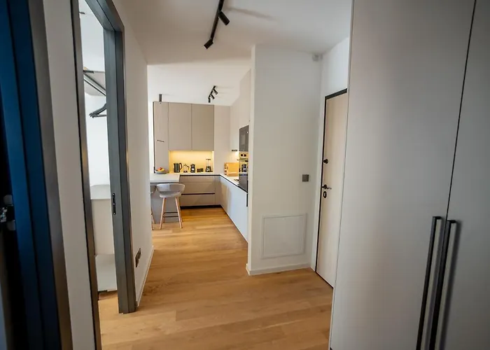 Noovi - With Private Parking Daire *